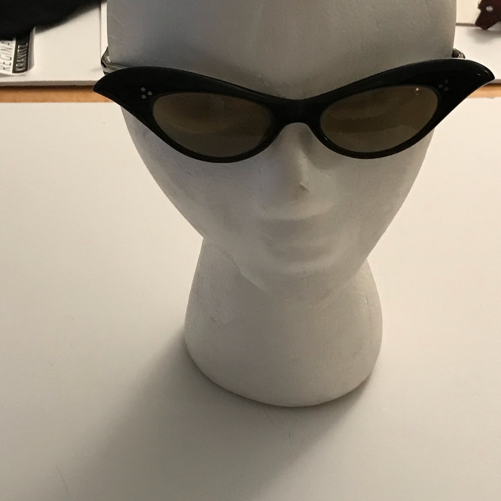 A.A.SUTAIN Fabulous 60’s  BLACK CAT Eye Sunglasses - Picture 7 of 8